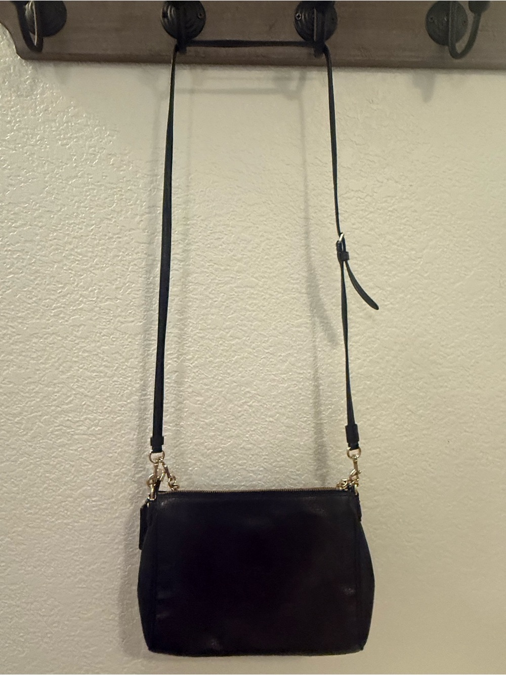 Vintage Coach Black Pebbled Leather Chain Crossbody Shoulder Bag Gold Hardware - Picture 7 of 8